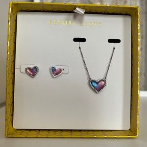 Gift Set Kendra Scott Necklace and earrings (silver)